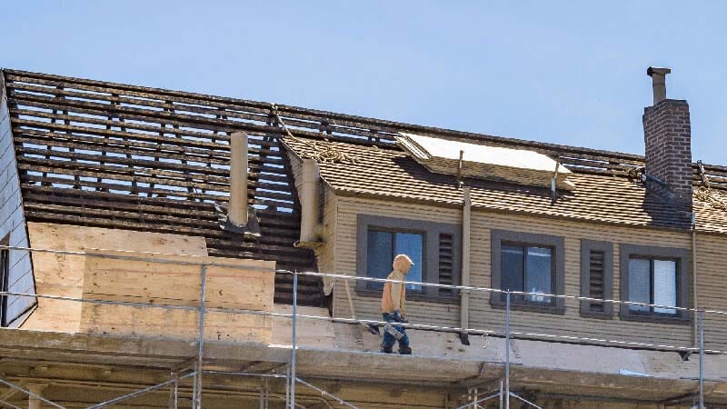 How to Prepare Your Business for a Roof Replacement or Major Repairs